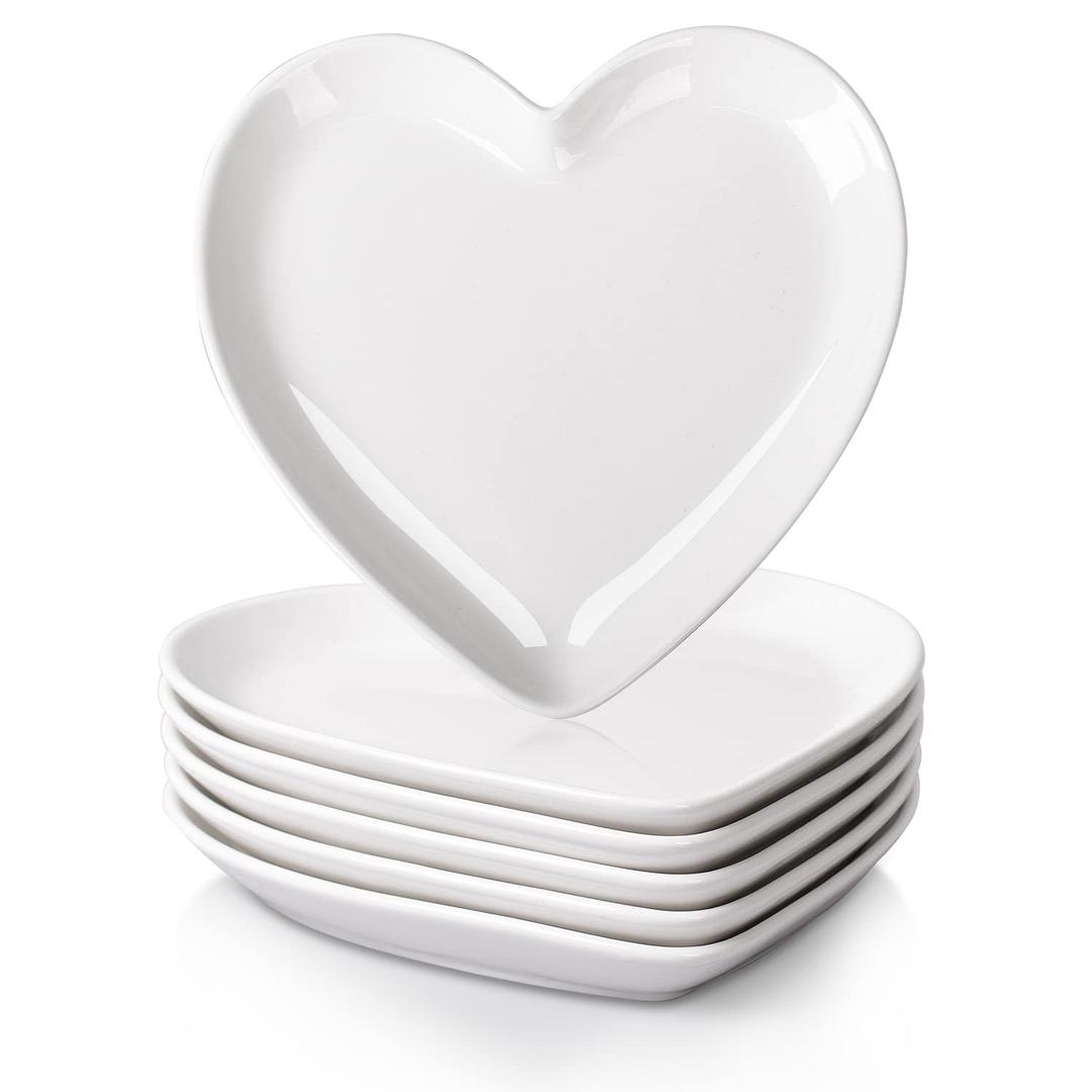 DELLING Heart Shaped Dessert Salad Plates- 6 Pack, 7.3 Inch Ceramic White Dinner Plates, Heart Dishes for Dessert, Appetizer, Steak, Snacks, Microwave & Oven Safe, Thanksgiving & Christmas Day Gifts