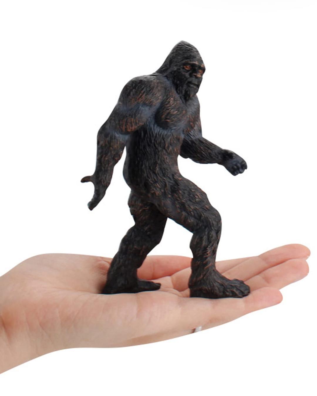 Bigfoot Statue, Resin Solid Animals Durable Table Decor, Indoor Desk Decoration Gift for Home and Office