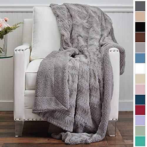 The Connecticut Home Company Throw Blanket, Soft Plush Reversible Faux Fur and Sherpa, Warm Thick Throws for Bed, Comfy Washable Bedding Accent Blankets for Sofa Couch Chair, 65x50, Silver