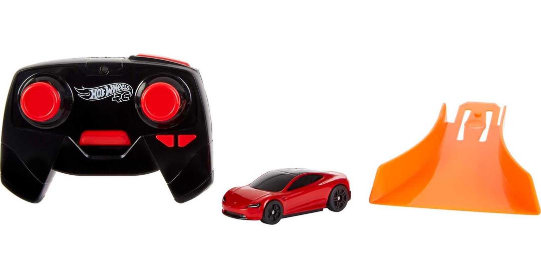 Hot Wheels Toy Car RC Tesla Roadster in 1:64 Scale, Remote-Control Vehicle with Controller & USB Cable, Works On & Off Track