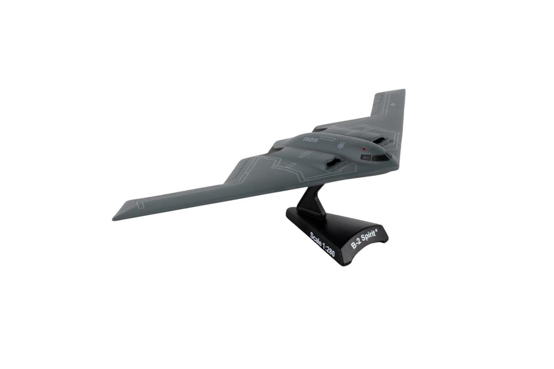 Daron Worldwide Trading B-2 Spirit Vehicle (1:280 Scale) , Gray, unisex-children