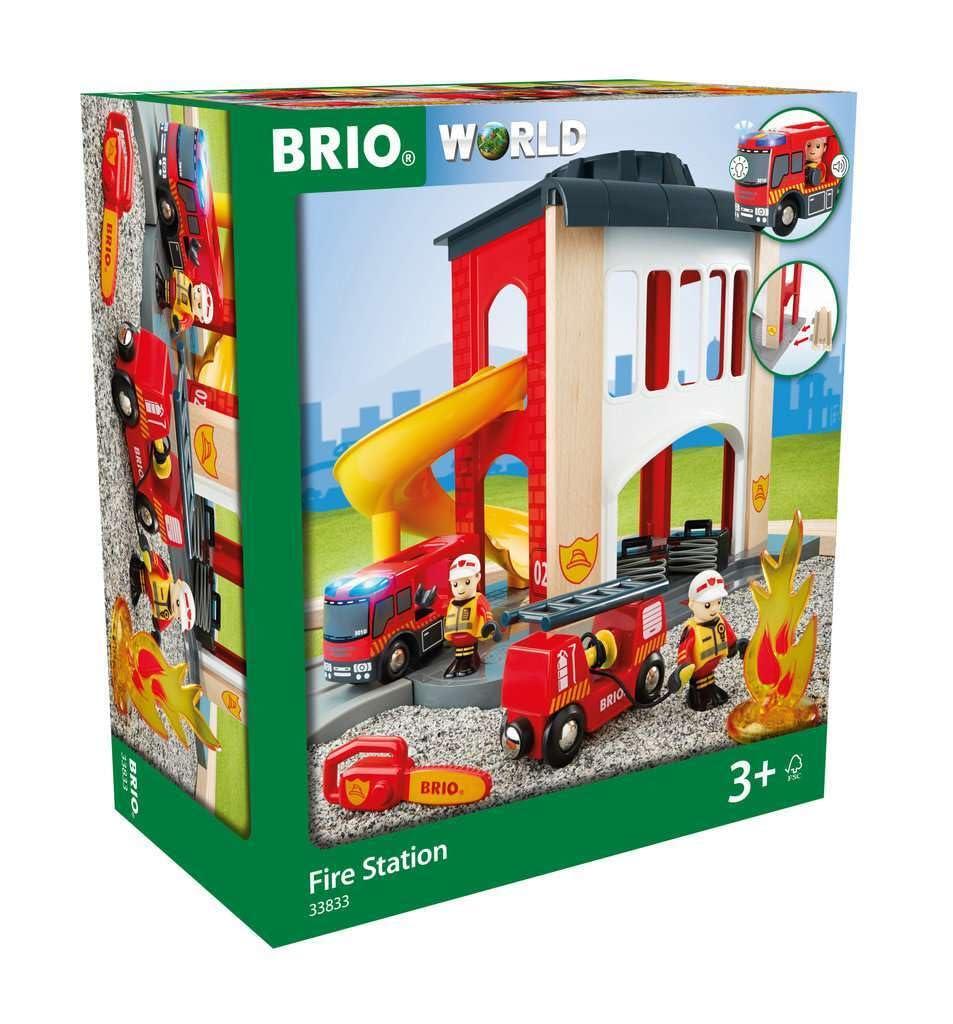 BRIO 33833 World Central Fire Station - Interactive Toy Set with Fire Truck and Accessories | Light and Sound Features | Compatibility with All BRIO Railway Toys | Safety Tested | for Kids Ages 3+