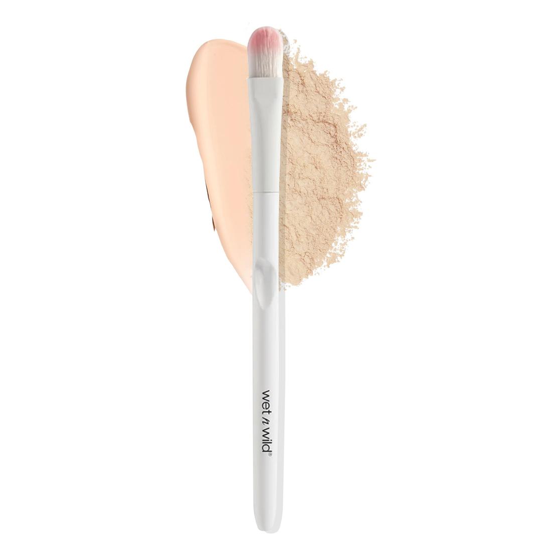 wet n wildConcealer Brush, Under Eye & Brow Blending for Large Max Coverage, Ergonomic Handle for Comfortable Precision Control , Cruelty-Free & Vegan