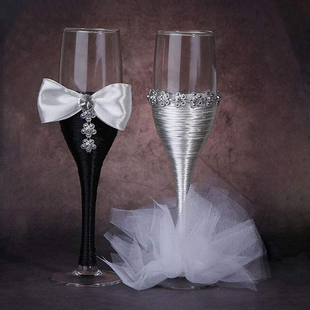 7 Oz Personalized Wedding Dress Wine Glasses Handmade Bride and Groom Champagne Flutes for Toasting,Wedding Gifts,Wedding Favors,Couples Gifts,Wedding Decorations (Black and White-D)