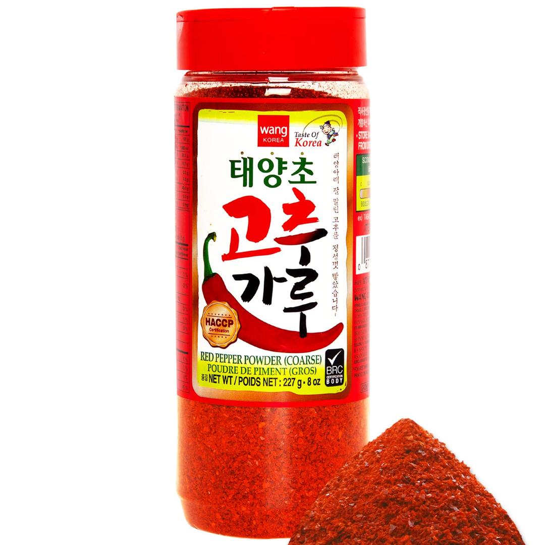 Wang Sun-Dried Coarse Gochugaru for Kimchi, Red Pepper Flakes, Chilli Powder, 8 Ounce