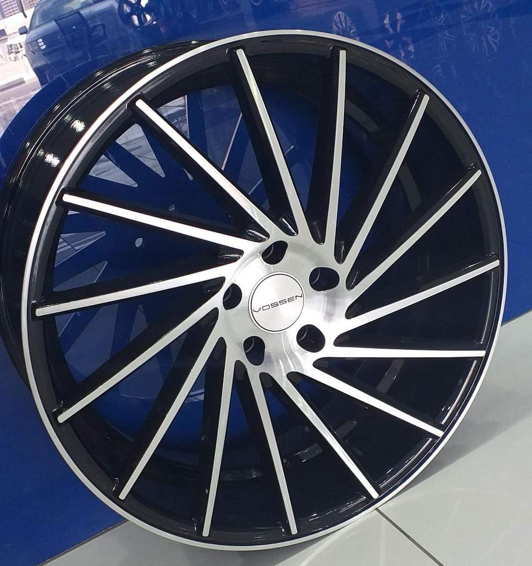 Replacement Alloy Wheel for Vossen - 20in