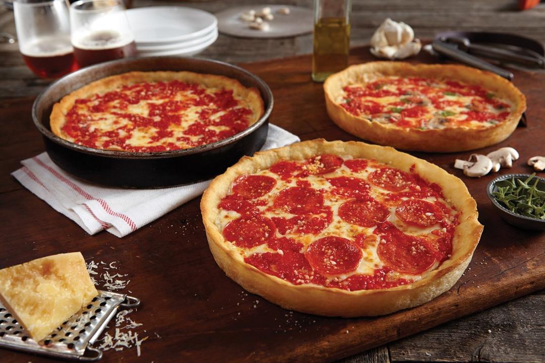 6 Lou Malnati's Deep Dish Pizzas (3 Sausage 3 Pepperoni)