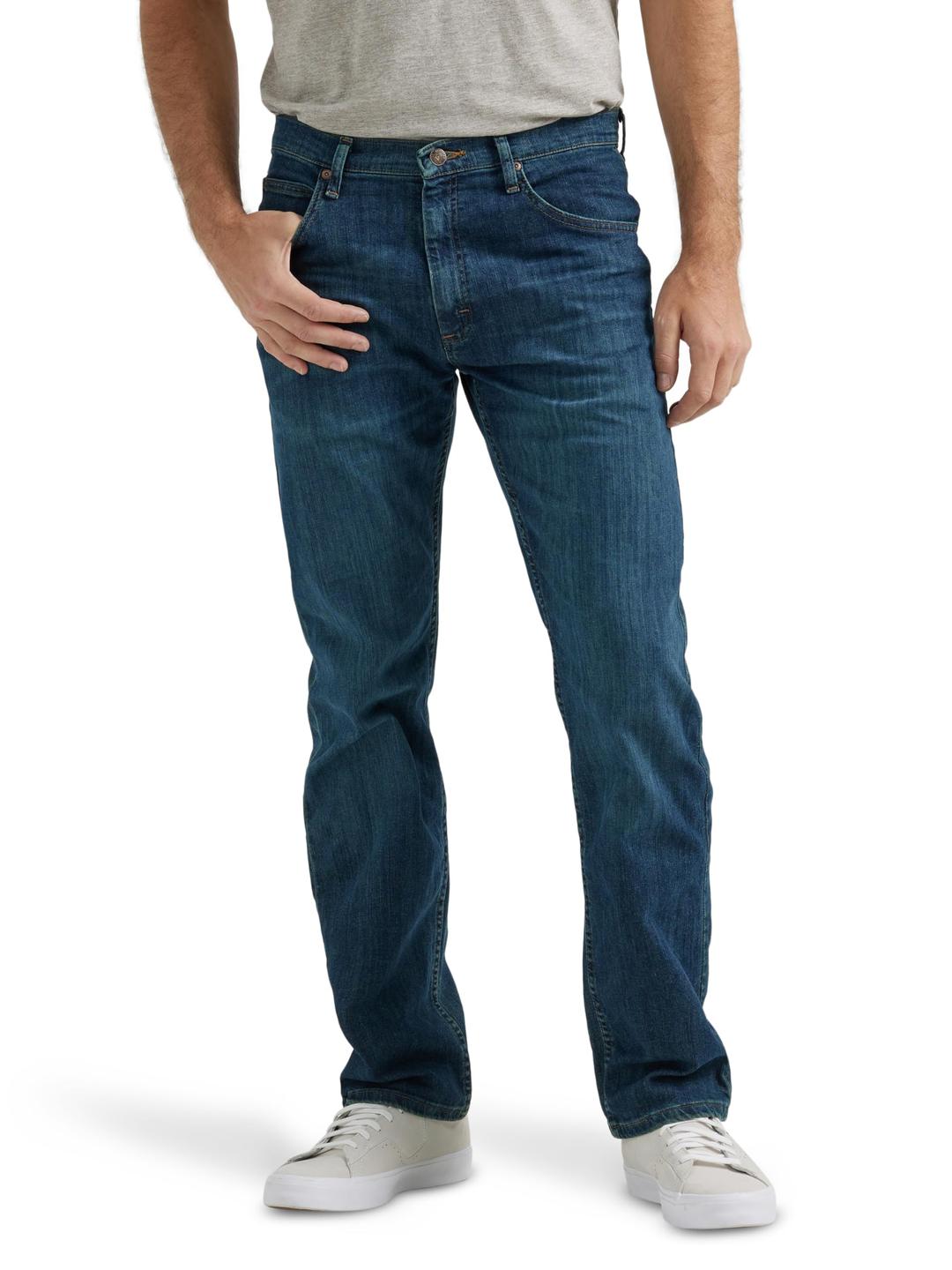 Wrangler AuthenticsMen's Classic 5-Pocket Regular Fit Flex Jean