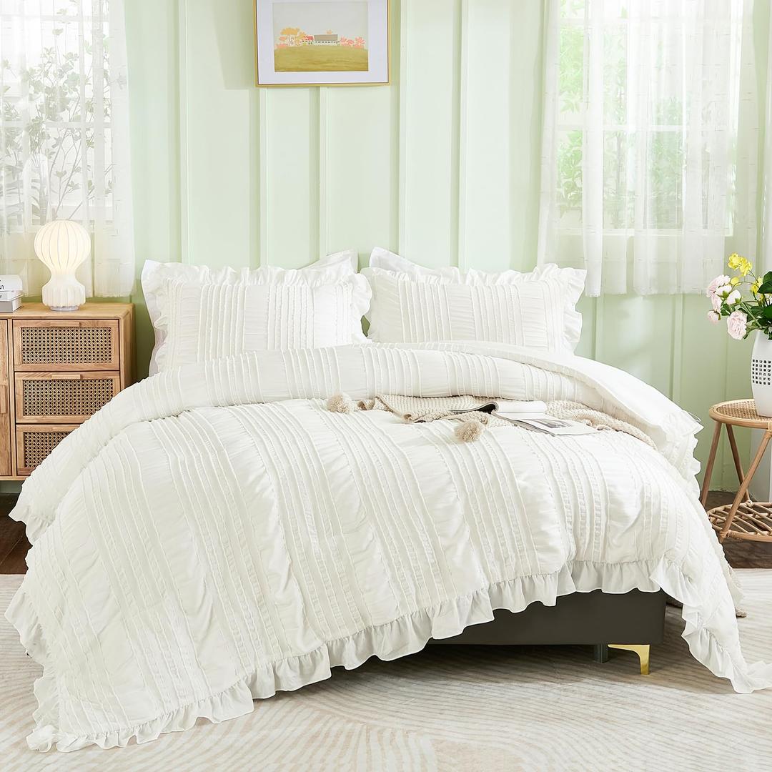 WONGS BEDDING White Comforter Set Queen,3 Pieces Ruffle Farmhouse Shabby Chic Comforter for Queen Bed,Soft Microfiber Seersucker Bedding Set with 1 Ruffle Comforter,2 Tufted Pillowcases 90"×90"