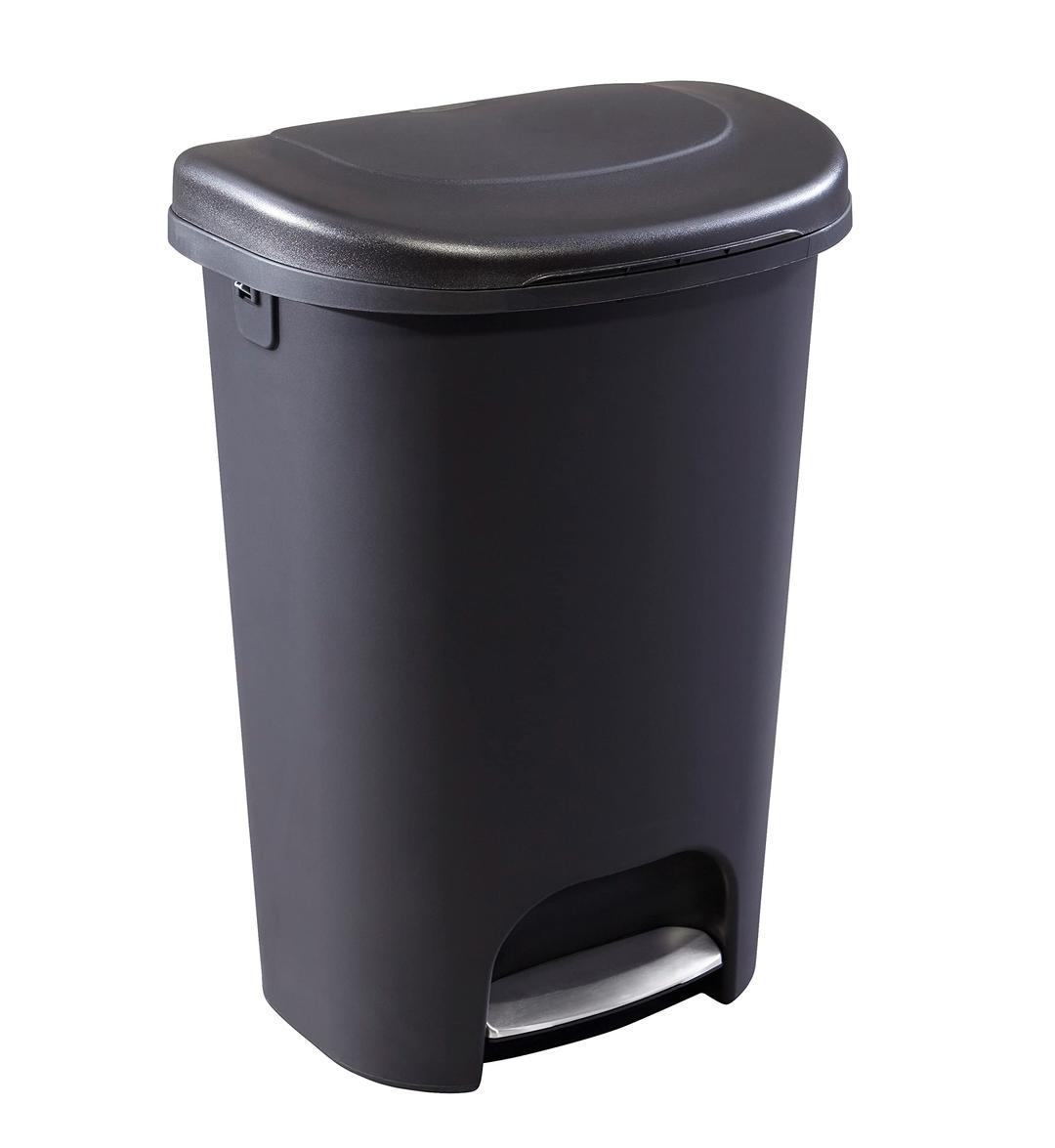 Rubbermaid Classic 13 Gallon Premium Step-On Trash Can with Lid and Stainless-Steel Pedal, Black Waste Bin for Kitchen/Home/Office/Garage