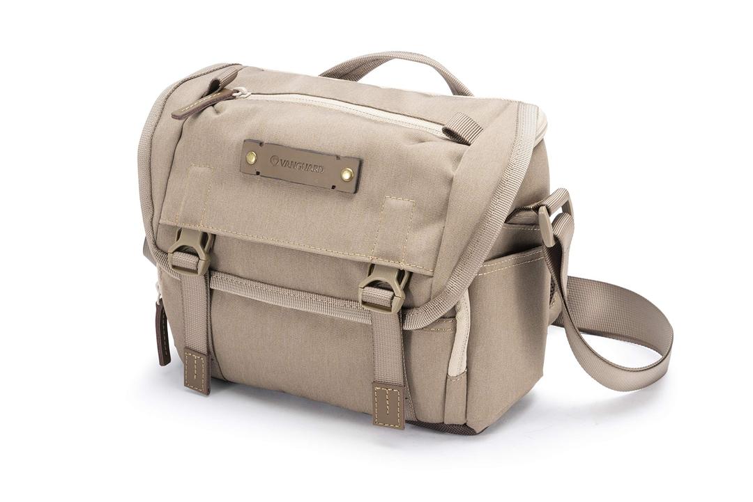 VANGUARDVEO RANGE21M BG Shoulder Bag for Mirrorless/CSC Camera, Beige