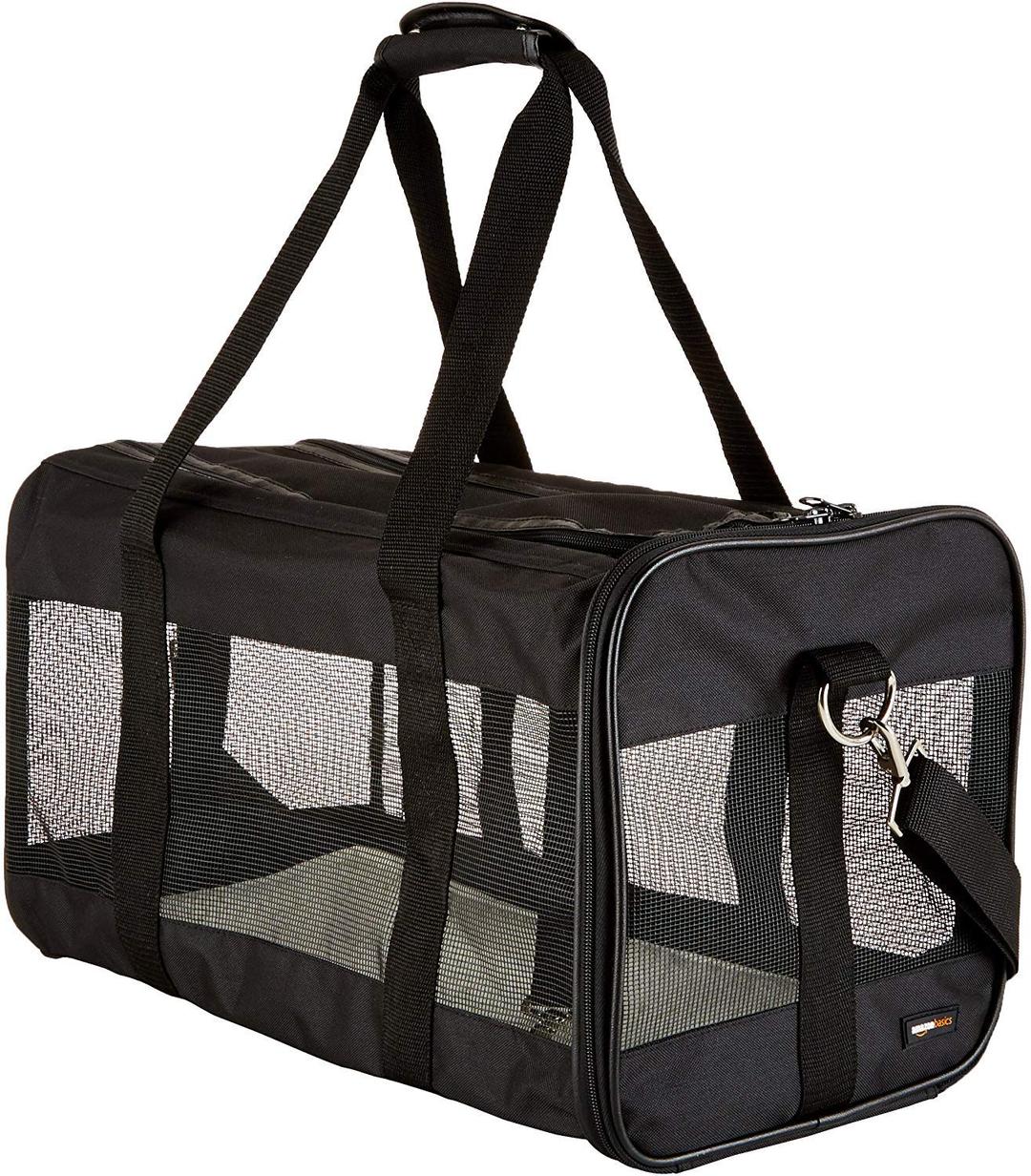 Amazon Basics Dogs and Cats Carrier, Soft Sided Pet Carrier, Black, Large, 50 cm L x 26 cm W x 28 cm H