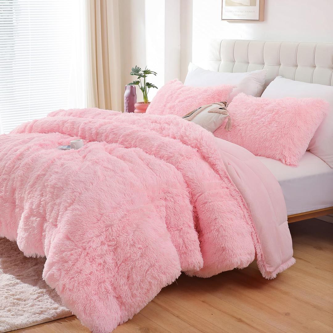 Smoofy Faux Fur Pink Comforter Set Queen Size 3Pcs Fluffy Fuzzy Plush Comforter Set Cute Soft Shaggy Velvet Double-Sided Bedding Set (1 Faux Fur Comforter + 2 Faux Fur Pillowcases)