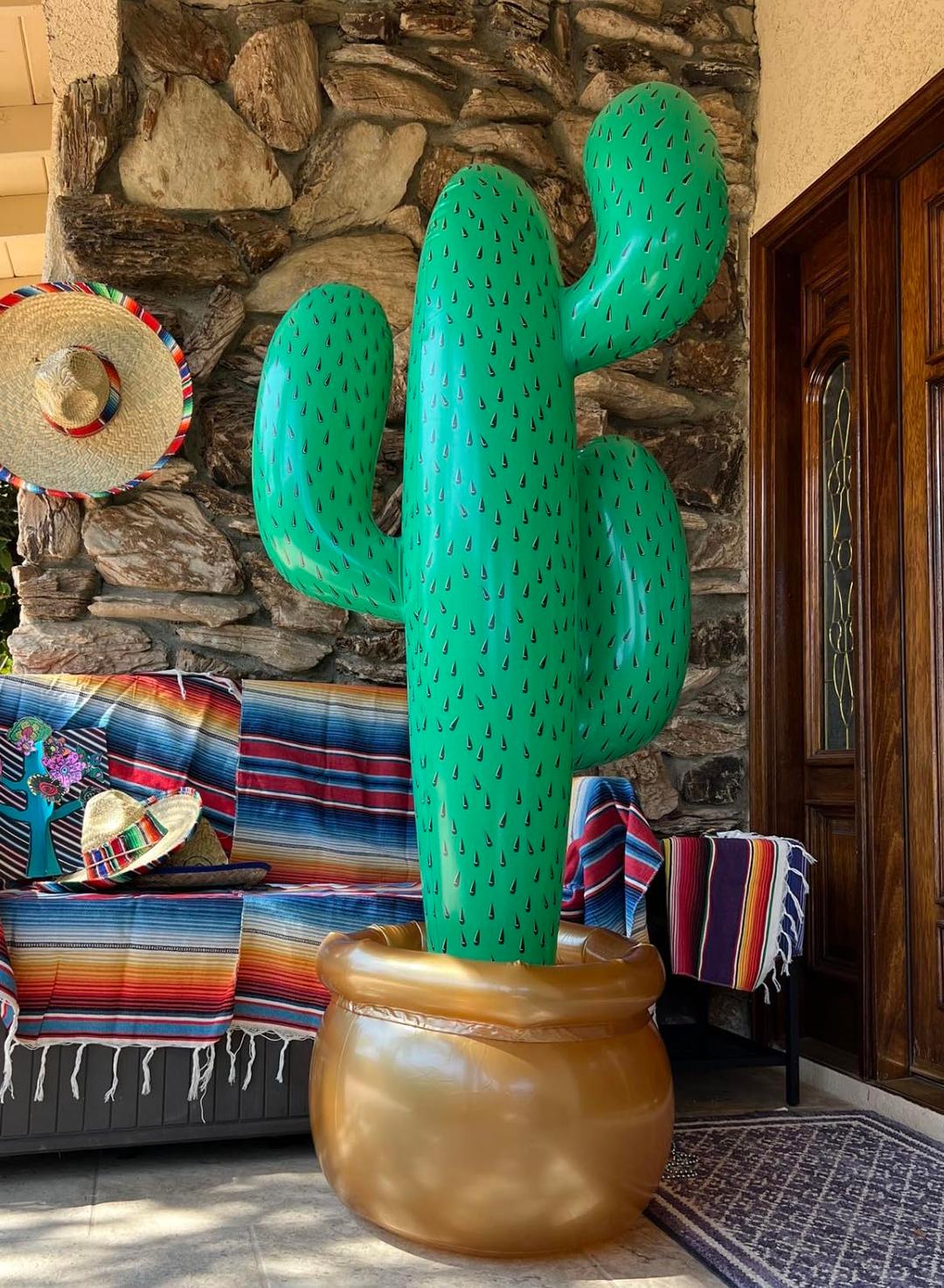 GiftExpress Inflatable 76" Jumbo Cactus Prop Decor, Giant Cactus Tree for Mexicano Fiesta Theme Party Decor, Cinco De Mayo Prop, Hawaiian Pool Party, Desert Western Cowboy Theme Decoration