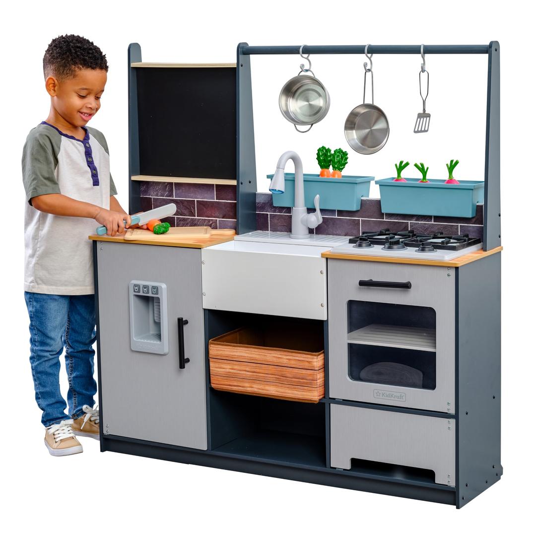 KidKraftWooden Farm to Table Play Kitchen with EZ Kraft Assembly™, Lights & Sounds, Ice Maker and 17 Accessories