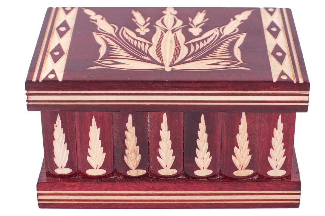 Kalotart Jewelry and Puzzle Box 2 in 1 - Handmade Wooden Case With Hidden Key and Removable Compartments Beautiful Classical Wooden Carved Box