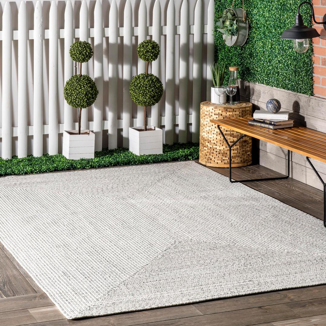 nuLOOM Wynn Braided Indoor/Outdoor Accent Rug, 2' x 3', Ivory