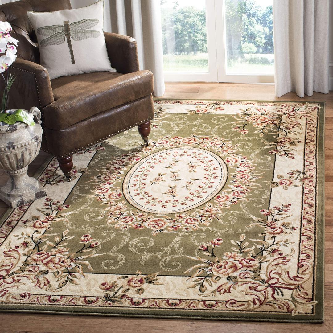 SAFAVIEH Lyndhurst Collection Area Rug - 5'3" x 7'6", Sage & Ivory, Traditional European Medallion Design, Non-Shedding & Easy Care, Ideal for High Traffic Areas in Living Room, Bedroom (LNH328B)