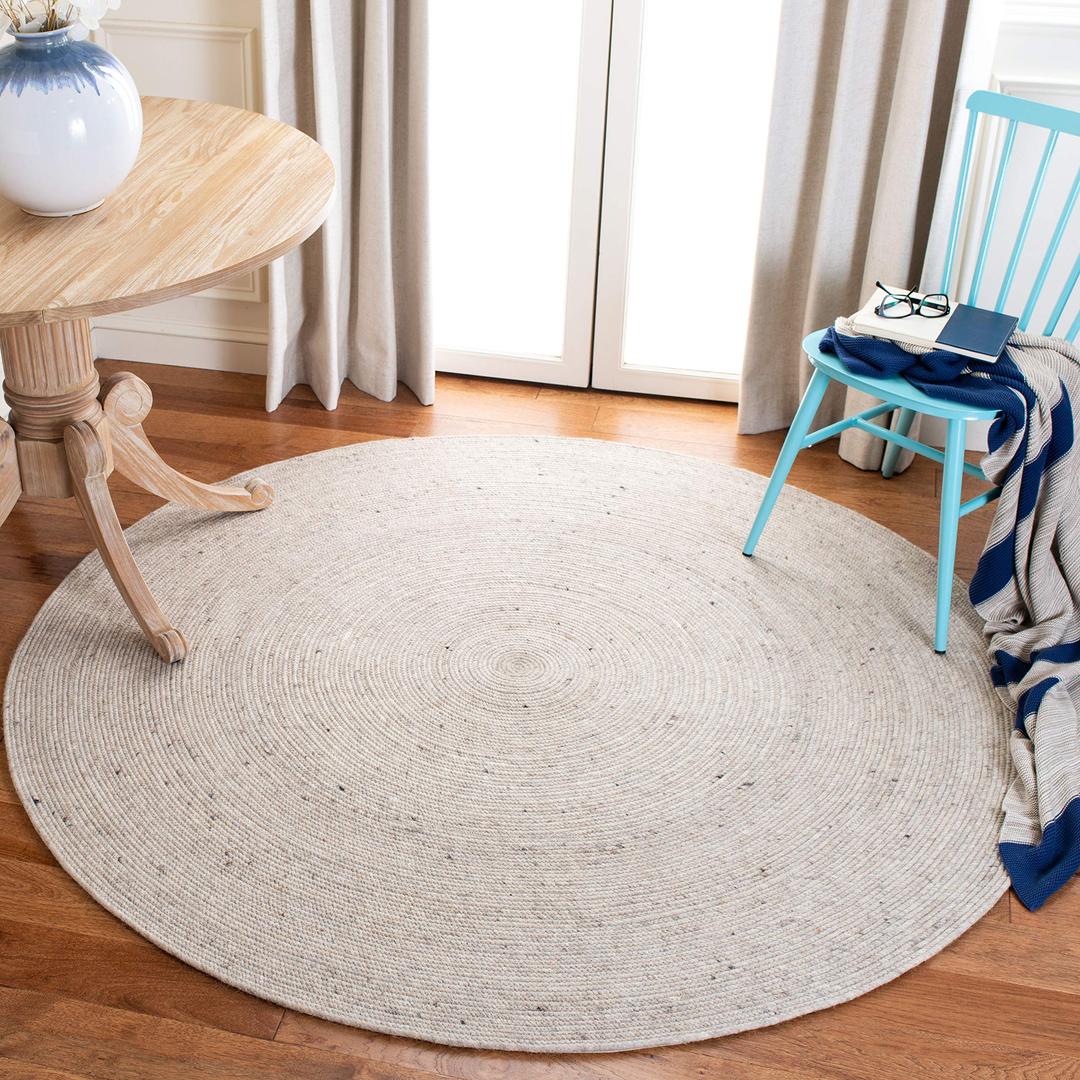 SAFAVIEH Braided Collection Area Rug - 6' Round, Beige, Handmade Country Cottage Reversible Wool, Ideal for High Traffic Areas in Living Room, Bedroom (BRD901B)