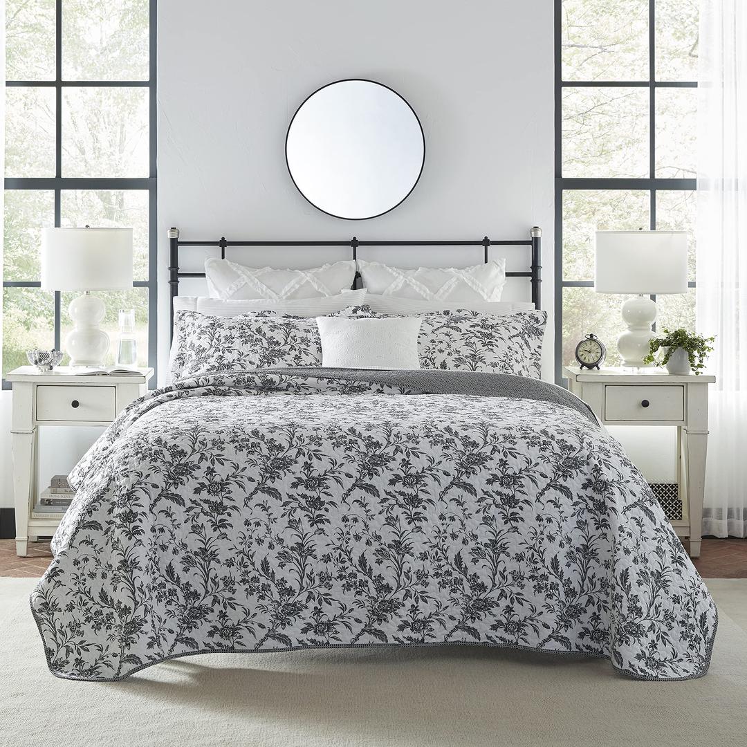 Laura AshleyQuilts Cotton Reversible Bedding with Matching Shams, Floral Home Decor for All Seasons, King, Amberley Black/White